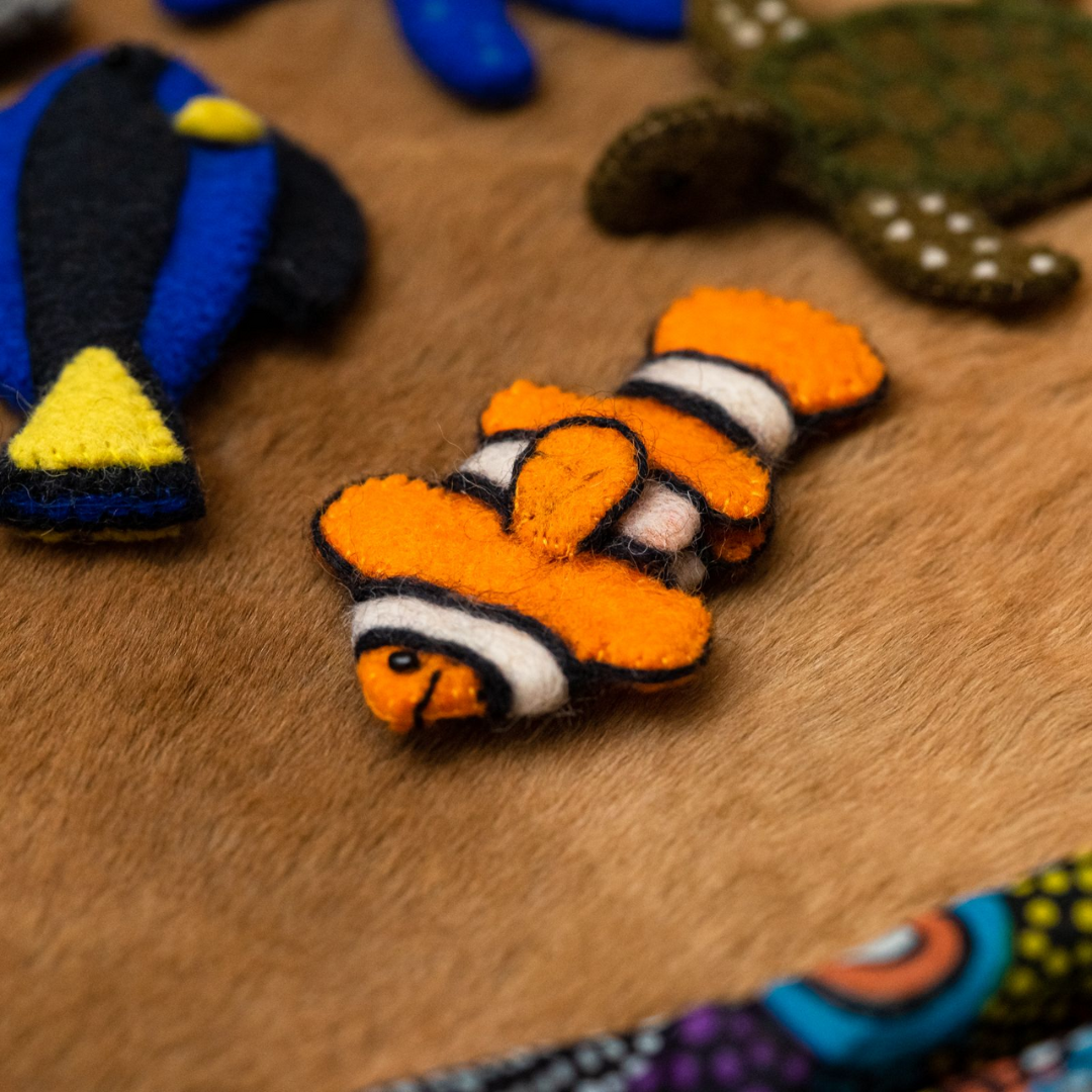 "Australia Under the Sea 1, 2, 3" By Frané Lessac - Book and Finger Puppet Set