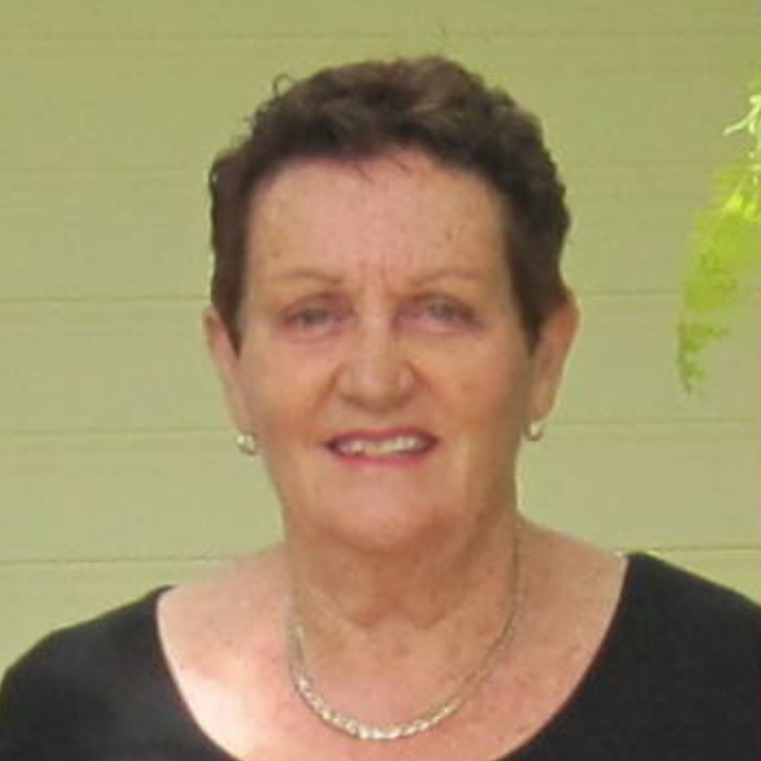 Lyndall Stavrou Collection