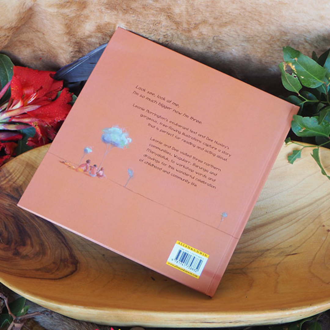 "Look See, Look at Me!" By Leonie Norrington, Dee Huxley (Illustrator)