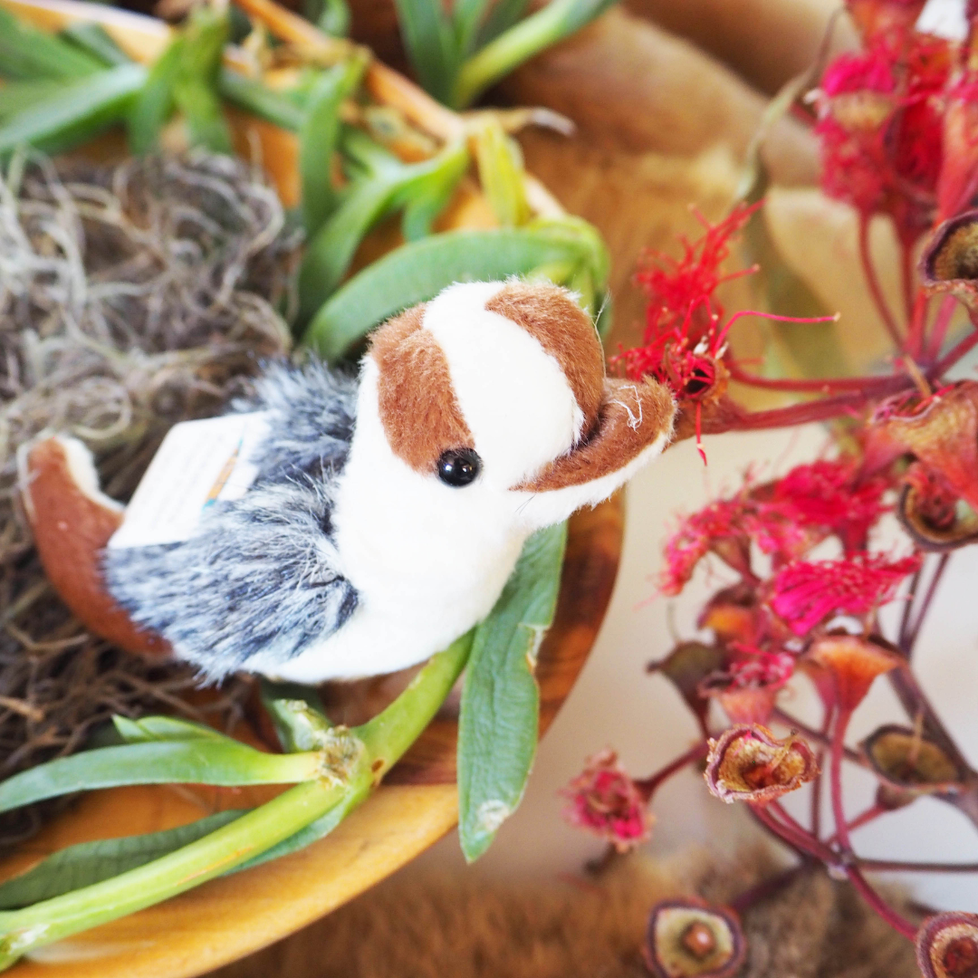 Australian Kookaburra Finger Puppet
