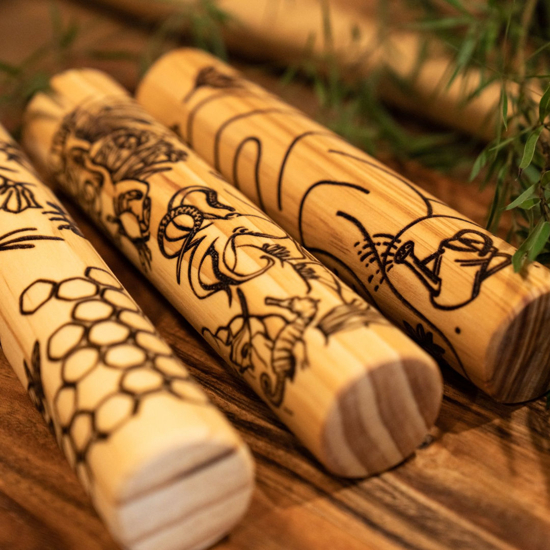 Wooden Engraved Roller - Bee-Lovers