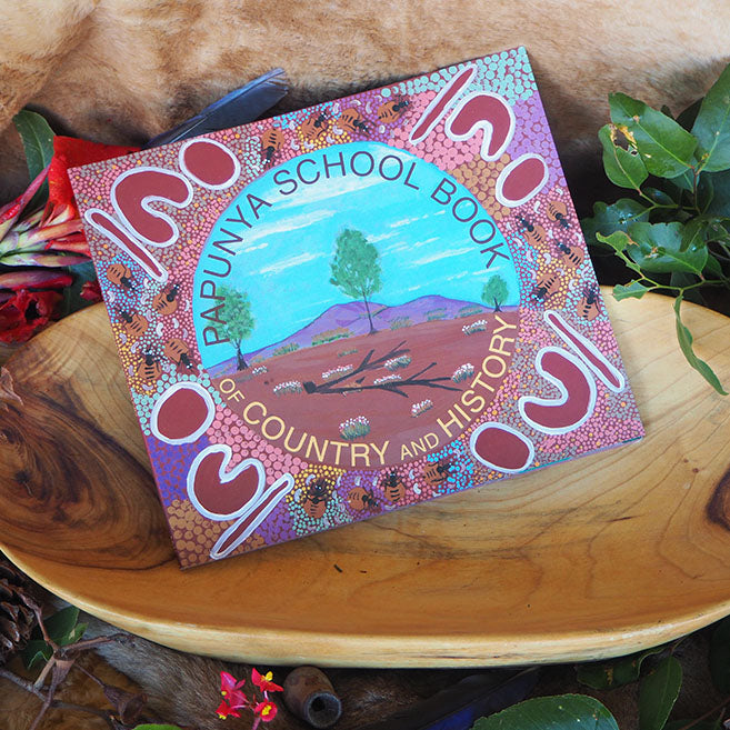 &quot;Papunya School Book of Country and History&quot; By Nadia Wheatley, Ken Searle (Illustrator)