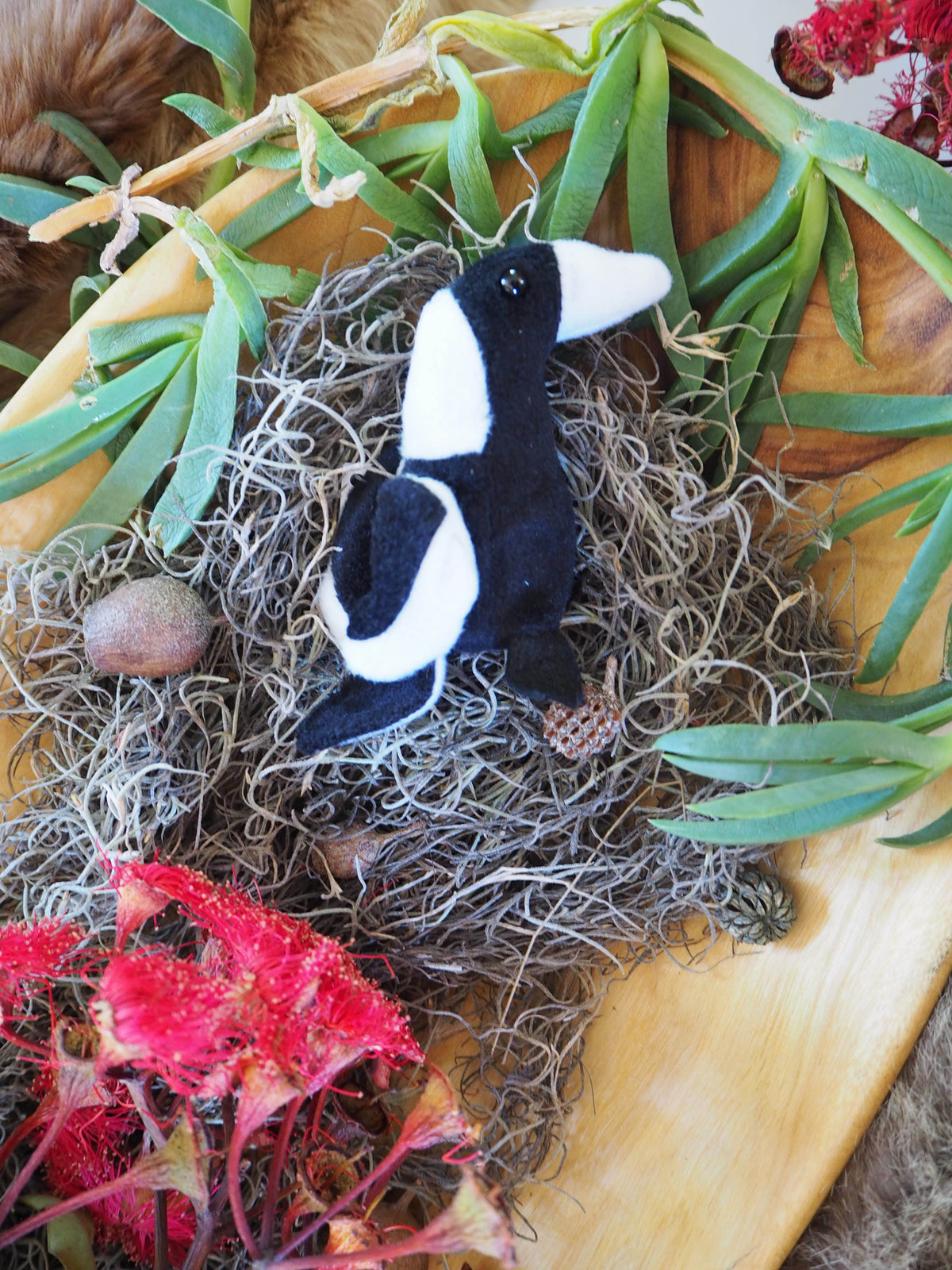 Australian Magpie Finger Puppet