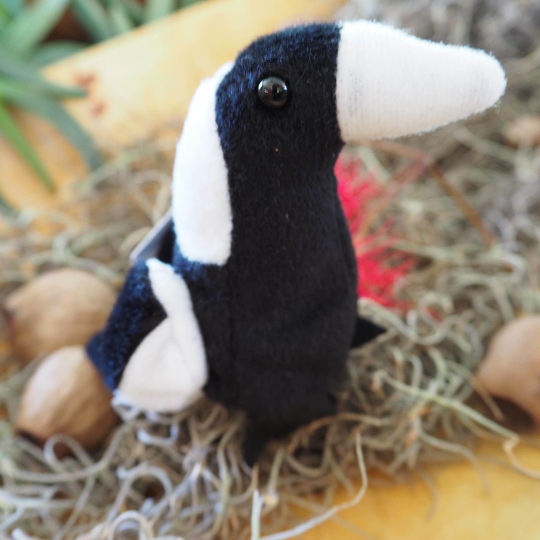 Australian Magpie Finger Puppet