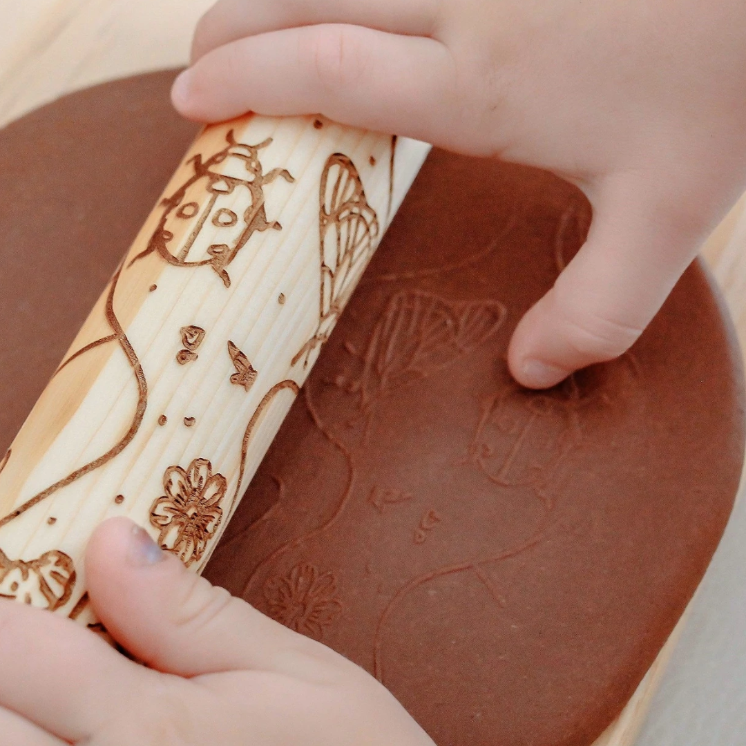 Wooden Engraved Roller - Garden Maze